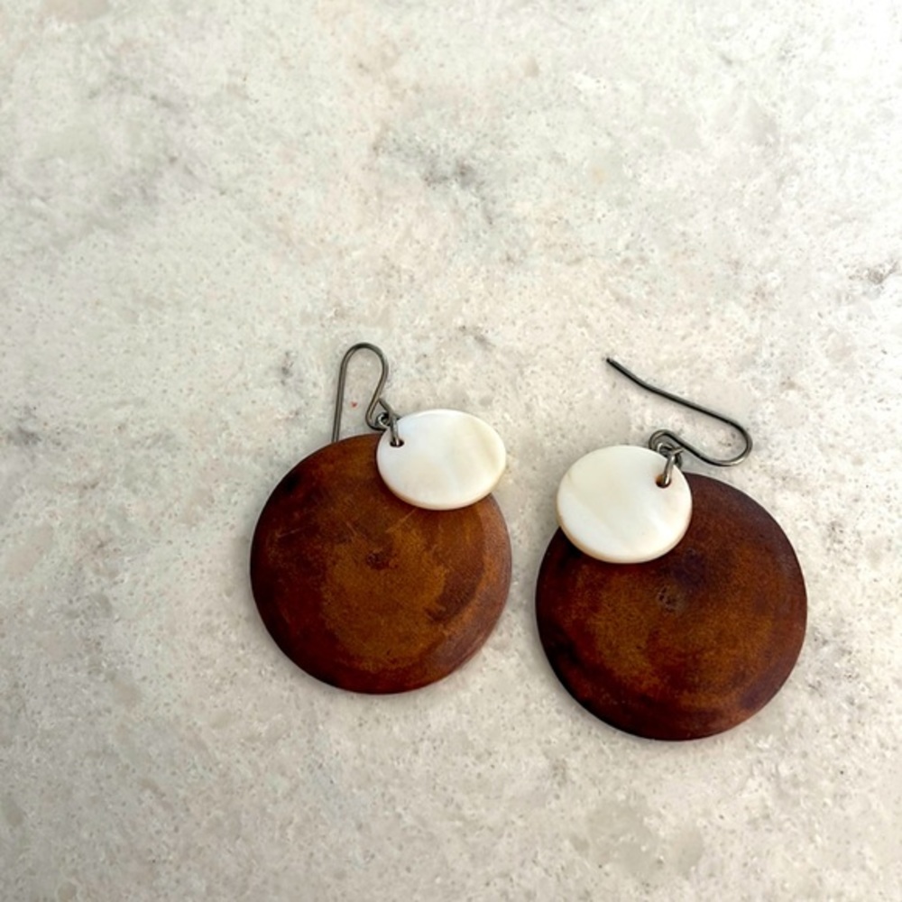 Wooden circle earrings